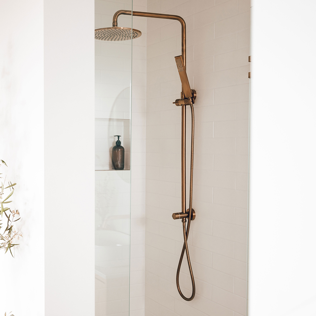 Shower Hoses & Outlets